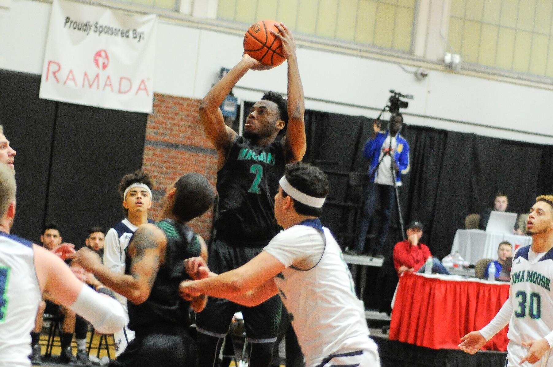Machias upsets UMA to advance to semi-finals