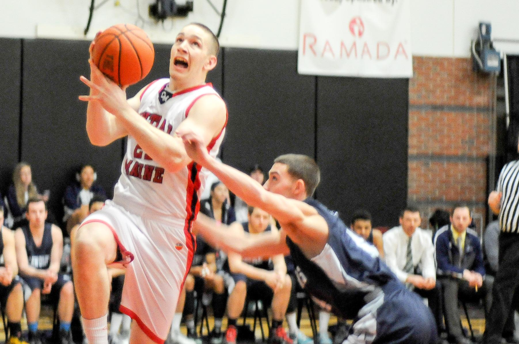 CMCC holds off furious rally by SMCC to advance to championship