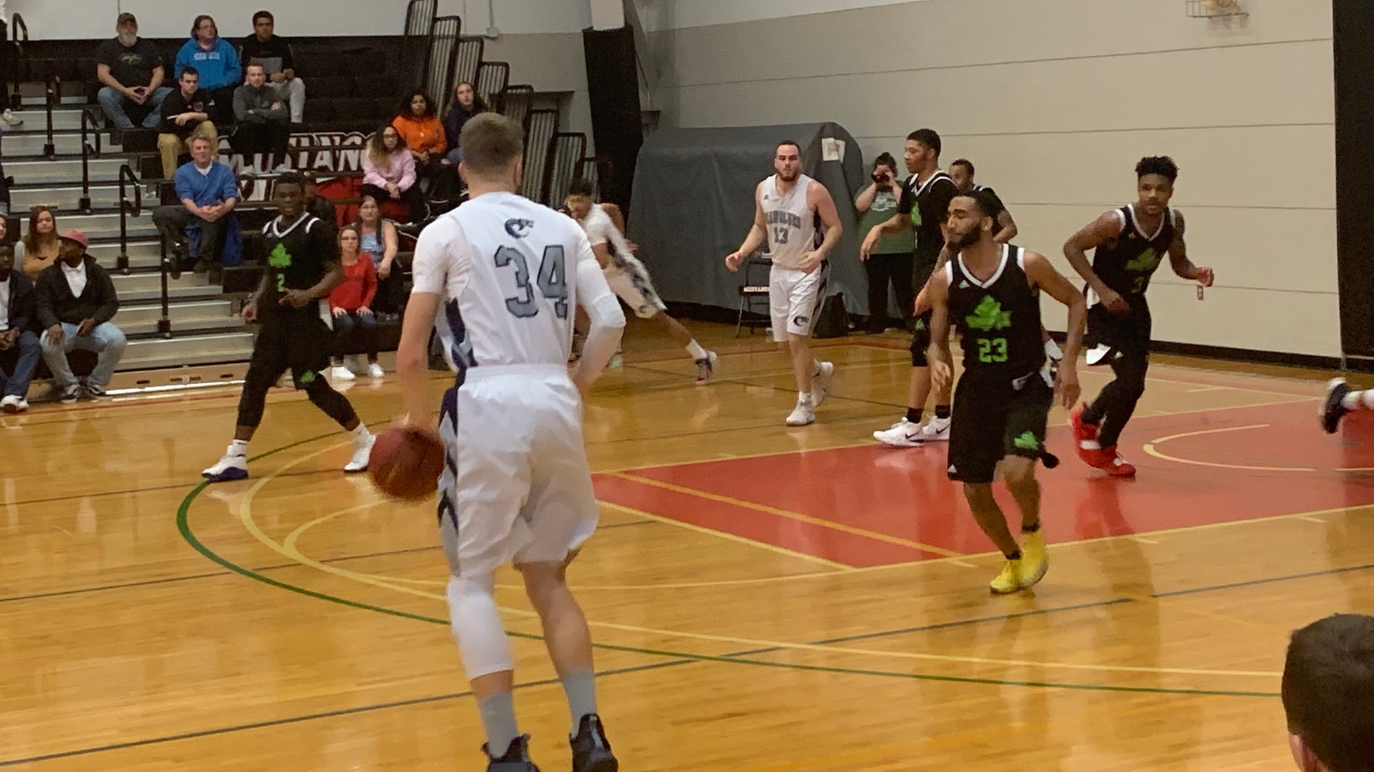 Seawolves advance to championship with 82-74 win over Vermont Tech